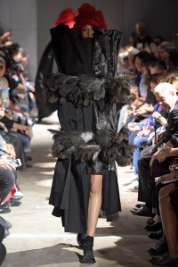 Comme des Garçons RTW Spring 2016