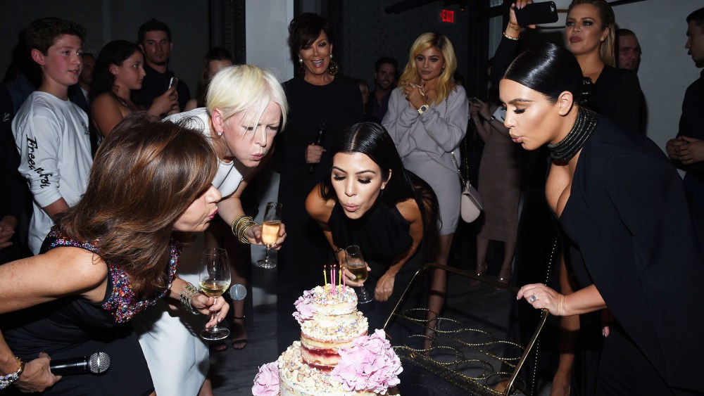 The Kardashians, Sarah Hyland and Lydia Hearst Toast Cosmopolitan