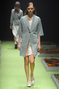 In-Process by Hall Ohara RTW Spring 2016 Tokyo