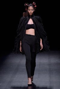 John Herrera RTW Spring 2016 Asian Fashion Meets Tokyo