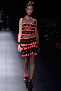 John Herrera RTW Spring 2016 Asian Fashion Meets Tokyo