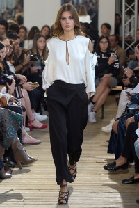 Maison Rabih Kayrouz RTW Spring 2016