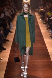 Nina Ricci RTW Spring 2016