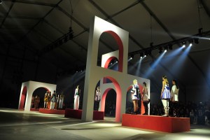 The set at Kenzo spring 2016