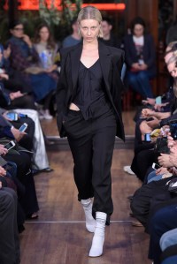 Vêtements RTW Spring 2016