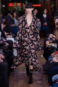 Vêtements RTW Spring 2016
