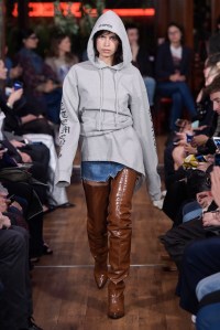 Vêtements RTW Spring 2016