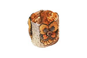 Primavera's cuff