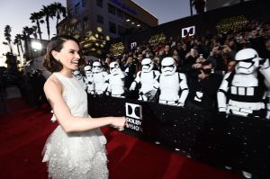 Daisy Ridley Star Wars 7 Premiere