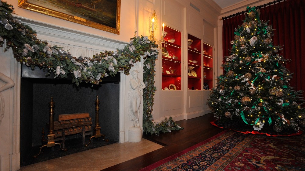 Opening Ceremony, Carolina Herrrera Decorate White House for Holiday