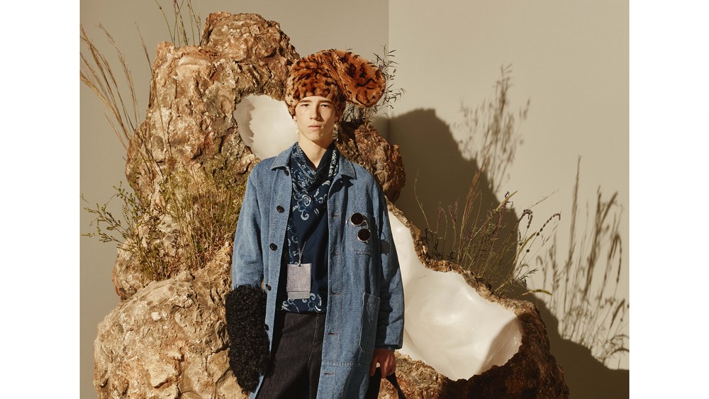 A visual of the Loewe fall-winter 2016 campaign