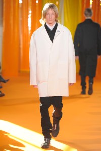 Off-White Men’s RTW Fall 2016