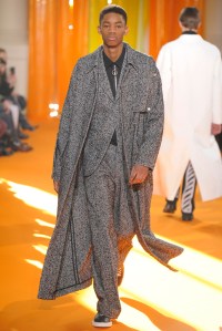 Off-White Men’s RTW Fall 2016
