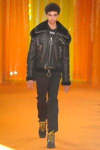 Off-White Men’s RTW Fall 2016