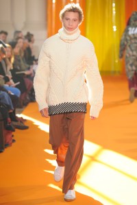 Off-White Men’s RTW Fall 2016