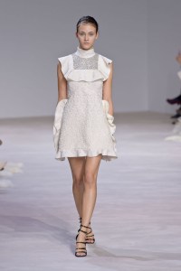 Giambattista Valli Spring 2016 Couture