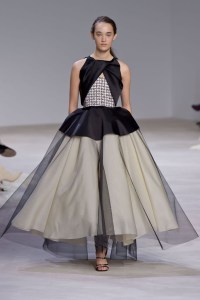 Giambattista Valli Spring 2016 Couture