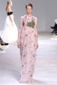 Giambattista Valli Spring 2016 Couture