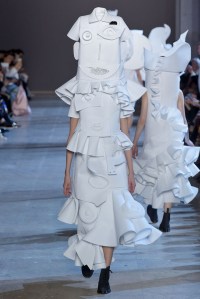 Viktor & Rolf Spring 2016 Couture