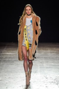 Au Jour le Jour RTW Fall 2016