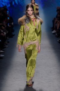 Alberta Ferretti RTW Fall 2016