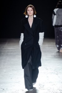Atsushi Nakashima RTW Fall 2016