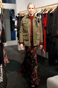 A look from Cinq a Sept.