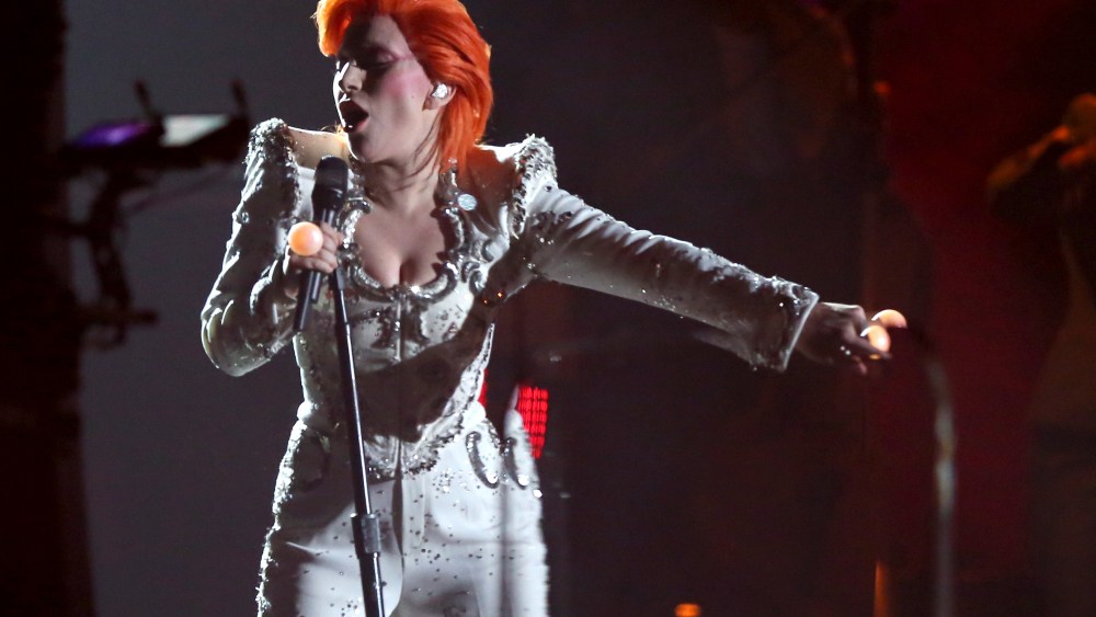 Lada Gaga's David Bowie Tribute and 2016 Grammys Onstage Fashions