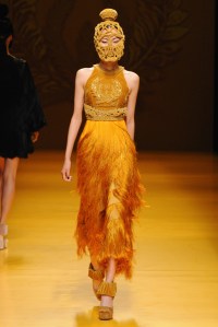 Nguyen Cong Tri RTW Fall 2016