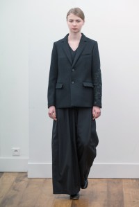 Noir Kei Ninomiya RTW fall 2016