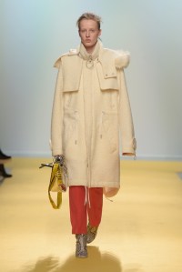 Off-White RTW Fall 2016