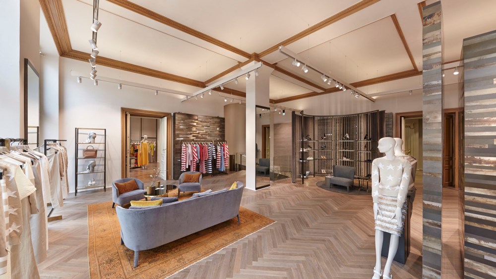 Max Mara Opens First Store in Vienna