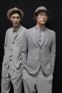 Backstage at Giorgio Armani Men's Spring 2017