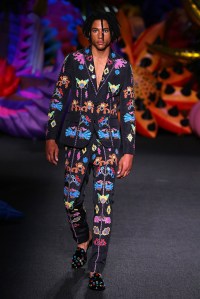 Moschino Resort 2017