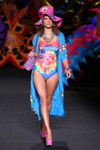 Moschino Resort 2017