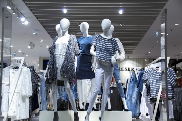 shopping mall pixabay