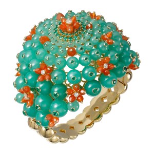 A bracelet from the Cactus de Cartier collection