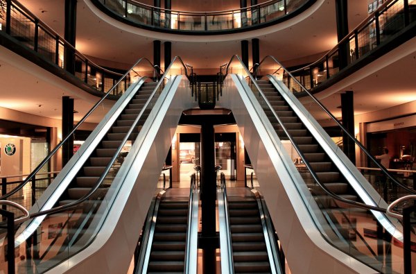 empty mall pexels