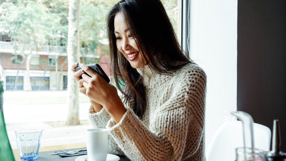 Intelligence Node Launches Fashion Consumer App