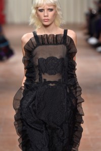 Alberta Ferretti RTW Spring 2017
