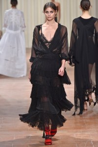 Alberta Ferretti RTW Spring 2017