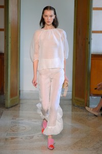 Blumarine RTW Spring 2017