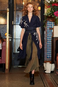 Cinq à Sept RTW Spring 2017
