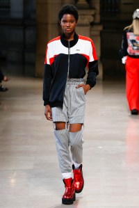 Fashion Guerrilla RTW Spring 2017