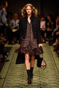Burberry September 2016 Buy-Now Seasonless Show