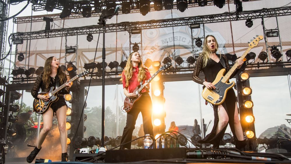 Alana, Danielle and Este Haim from Haim