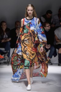 Krizia RTW Spring 2017