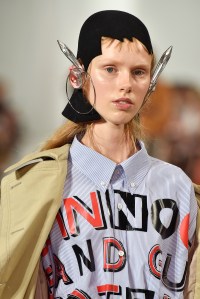 Maison Margiela RTW Spring 2017
