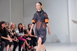 Maison Margiela RTW Spring 2017