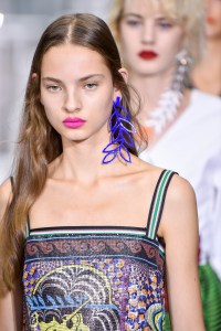 Mary Katrantzou RTW Spring 2017 Detail